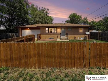 5110 Gladstone Street , Lincoln, NE 68504