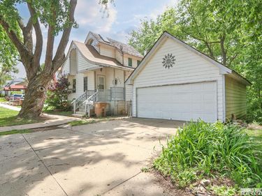 1533 Ash Street , Ashland, NE 68003