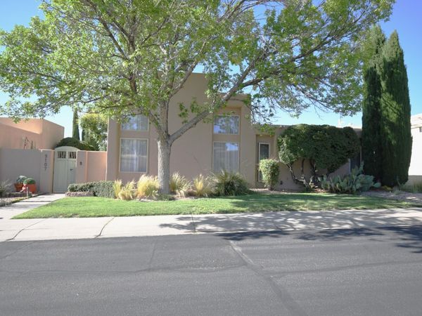 9107 La Costa Drive NE, Albuquerque, NM 87111