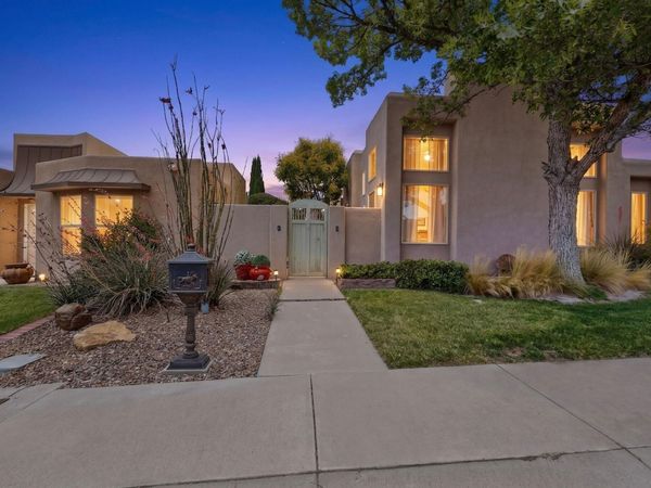 9107 La Costa Drive NE, Albuquerque, NM 87111