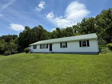 3774 Springwood Road, Fincastle, VA 24090