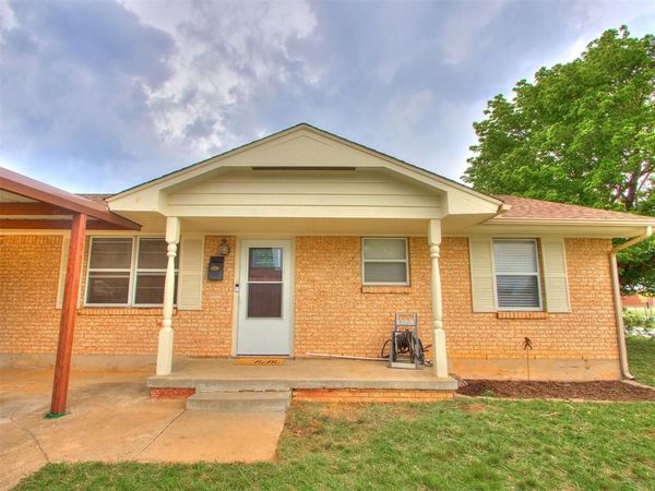 901 NW 1st Street, Moore, OK 73160