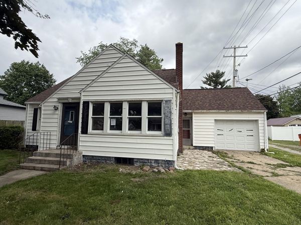 118 W Spring Street , Winamac, IN 46996