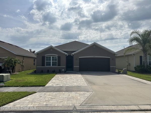 4649 Amaca Bay Lane, Melbourne, FL 32935