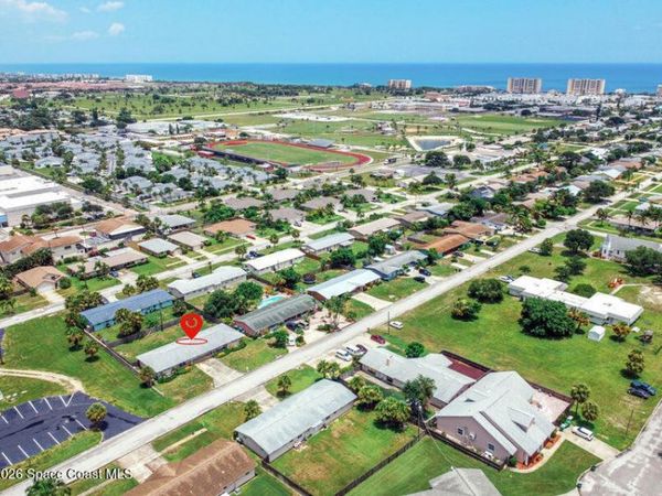 574 E Grant Avenue , Unit 574-576, Cocoa Beach, FL 32931