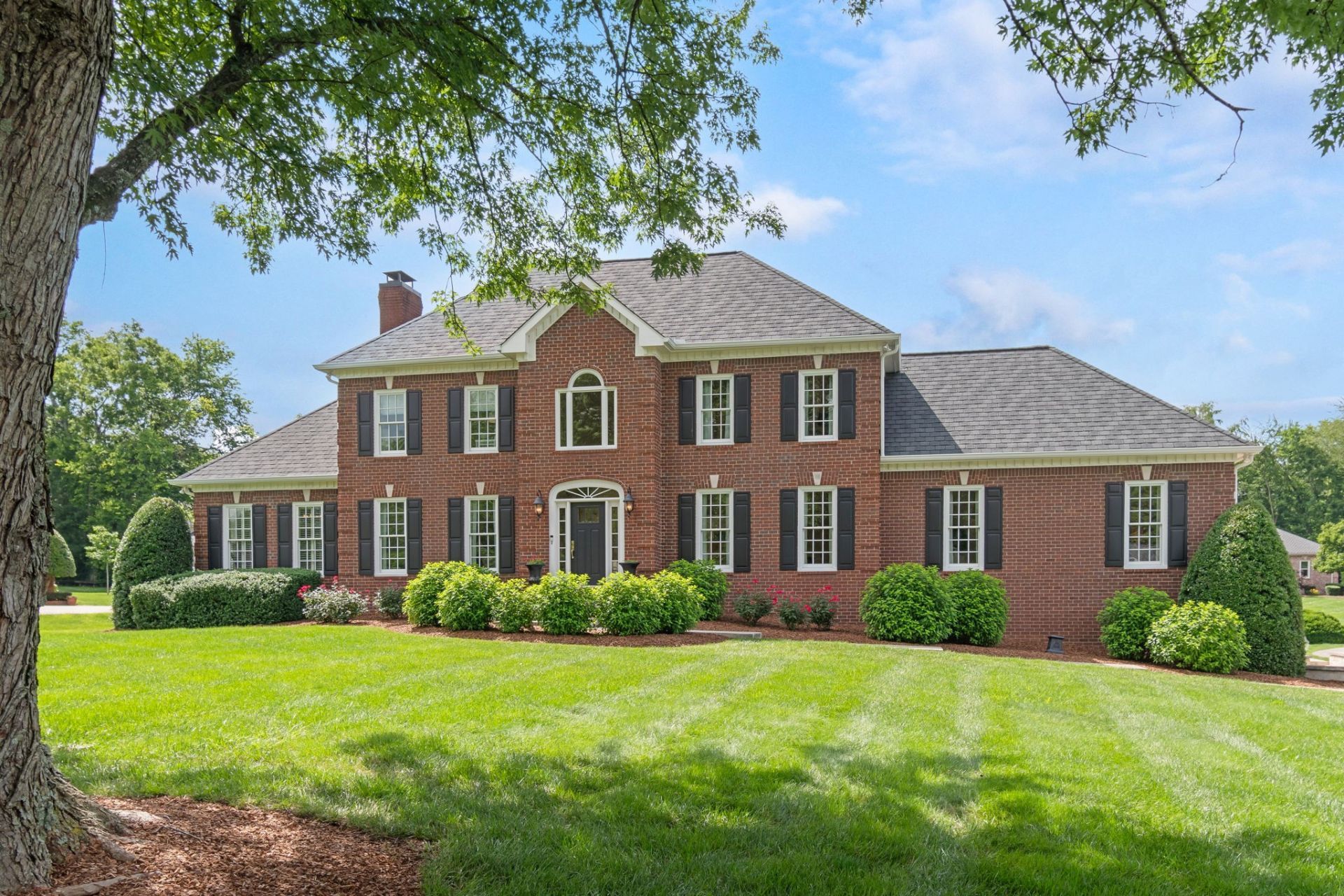 1012 Saint Georges Way , Franklin, TN 37064 Main Photo