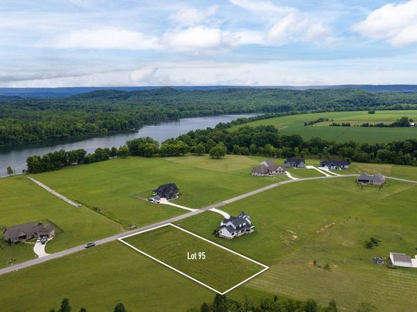 95 Espalier Drive , Decatur, TN 37322
