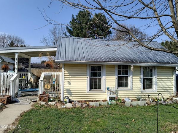 105 Elmwood Avenue, Delta, OH 43515