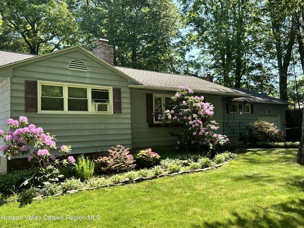 1 Sterley Avenue, Saugerties, NY 12477