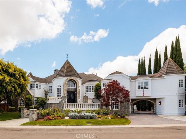 25732 Highplains Terrace, Laguna Hills, CA 92653