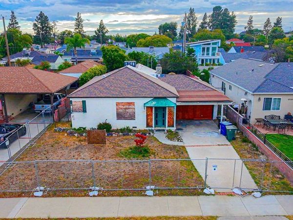 1505 N Naomi Street, Burbank, CA 91505