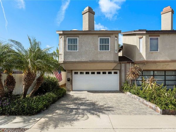 207 Memphis Avenue, Huntington Beach, CA 92648