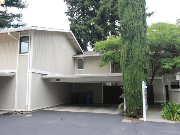 1055 San Ramon Valley BLVD, Danville, CA 94526