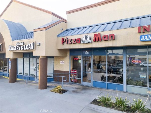 627 E Colorado Street , Glendale, CA 91205