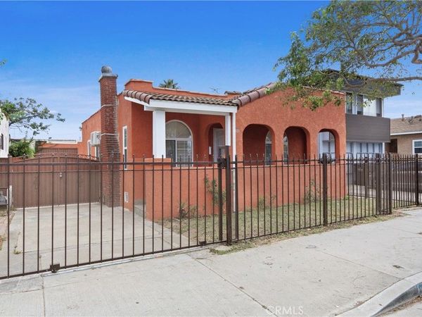 236 W Arbor Vitae Street, Inglewood, CA 90301