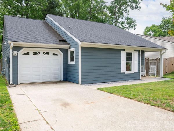 54 Foxberry Drive , Arden, NC 28704