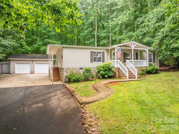 5043 Pebble Stone Road , Maiden, NC 28650
