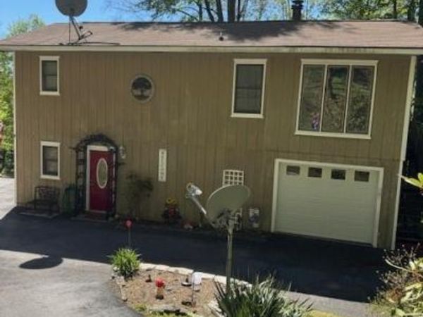 918 Plott Balsam Road, Maggie Valley, NC 28751