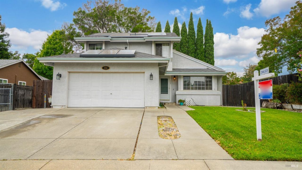 254 Limerick Way, Vacaville, CA 95688 Main Photo