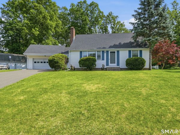 40 Royal Oak , New Britain, CT 06053