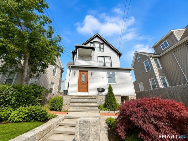 98 Huntington , Bridgeport, CT 06608