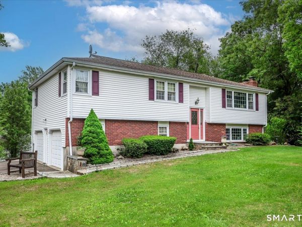 3 Poe , Shelton, CT 06484