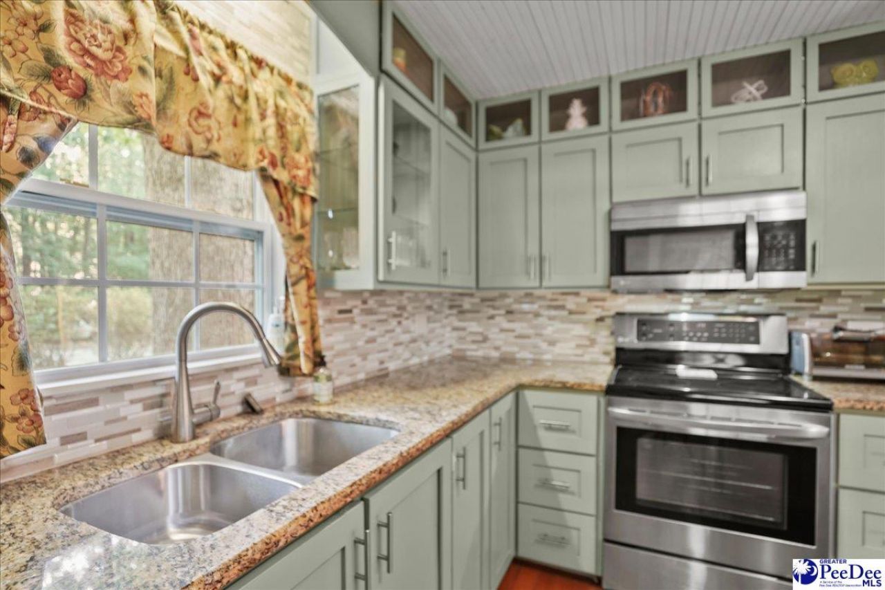 200 River Drive Photo 21