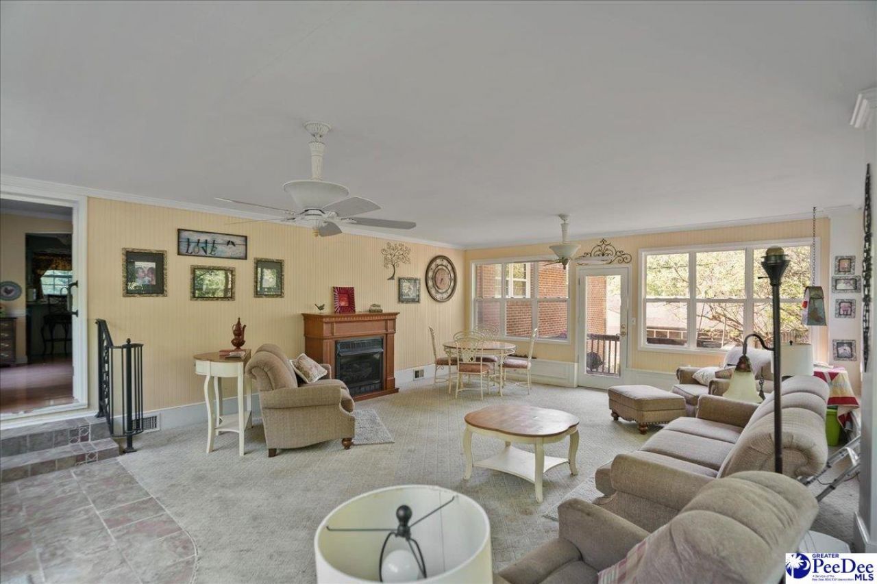 200 River Drive Photo 23