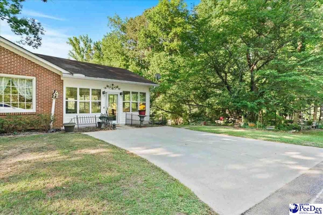 200 River Drive Photo 25