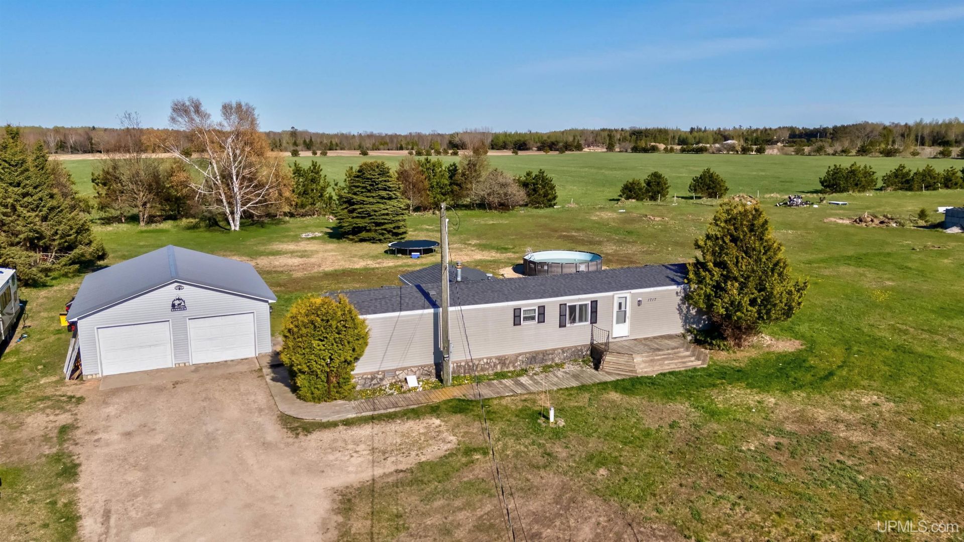 1356 W Kendall Road, Manistique Twp, MI 49854 Main Photo