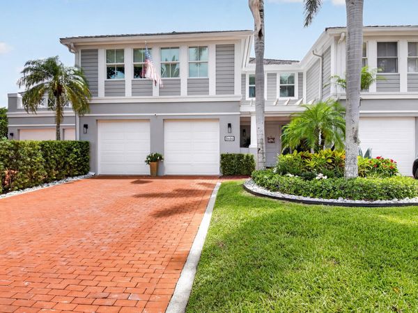 5656 NW 40th Avenue, Boca Raton, FL 33496