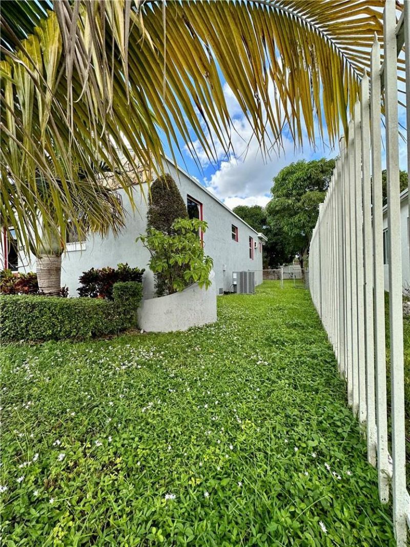 4315 NW 11th Court, Miami, FL 33127 Photo
