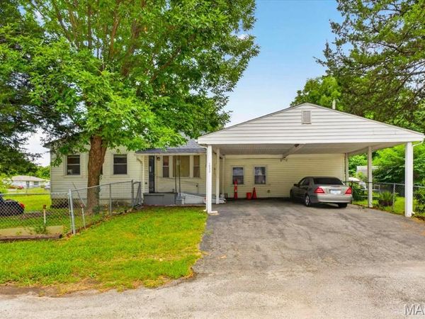 5948 Piat Place, Cahokia, IL 62203