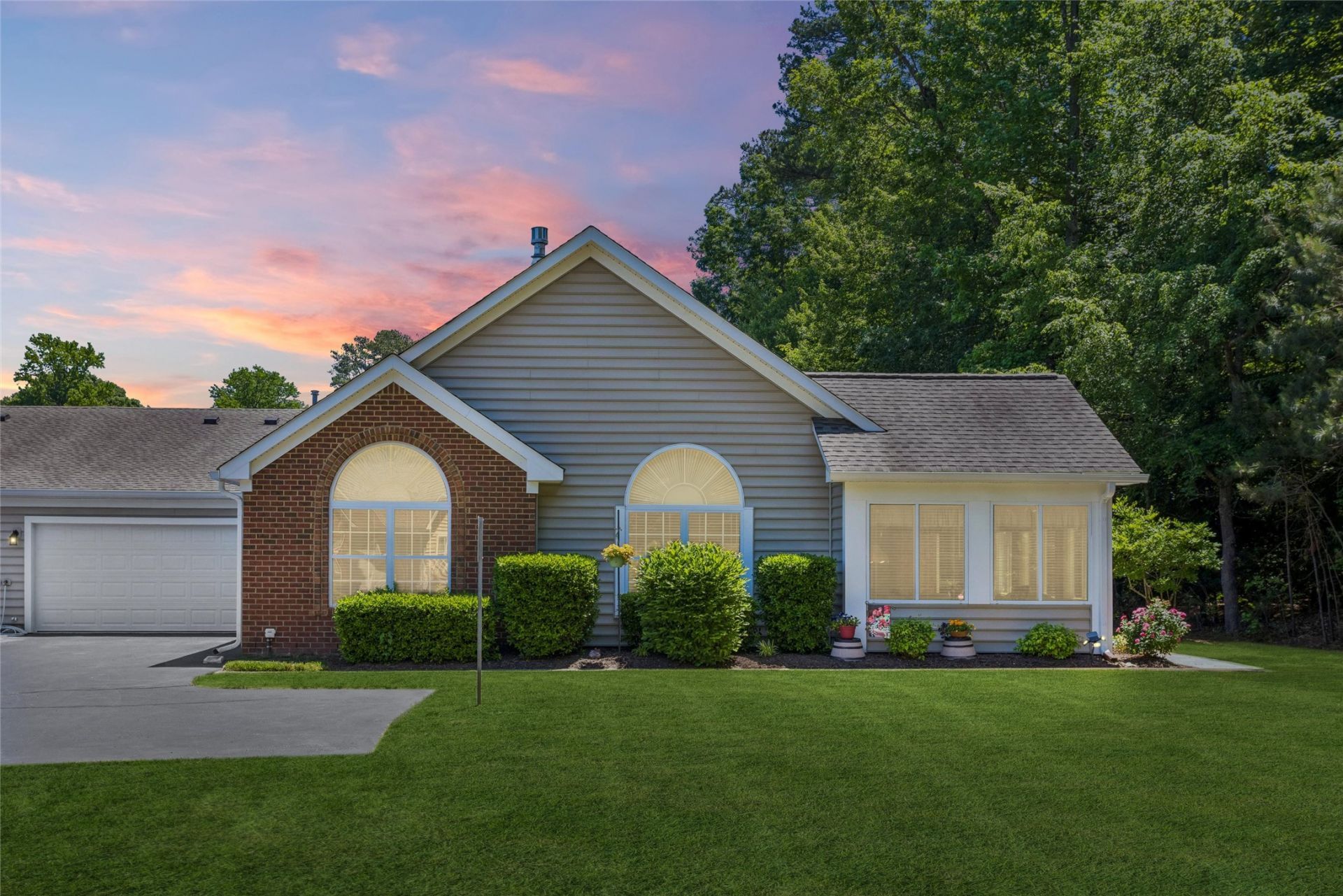 218 Rainbrook Way, Yorktown, VA 23692 Main Photo