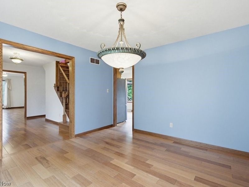 951 S Azalea Boulevard , Barberton, OH 44203 Photo 12