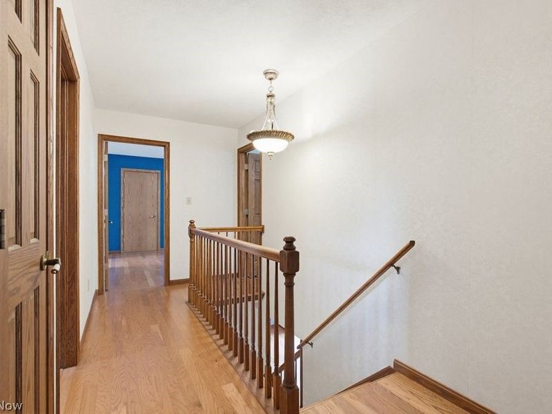 951 S Azalea Boulevard , Barberton, OH 44203 Photo 26