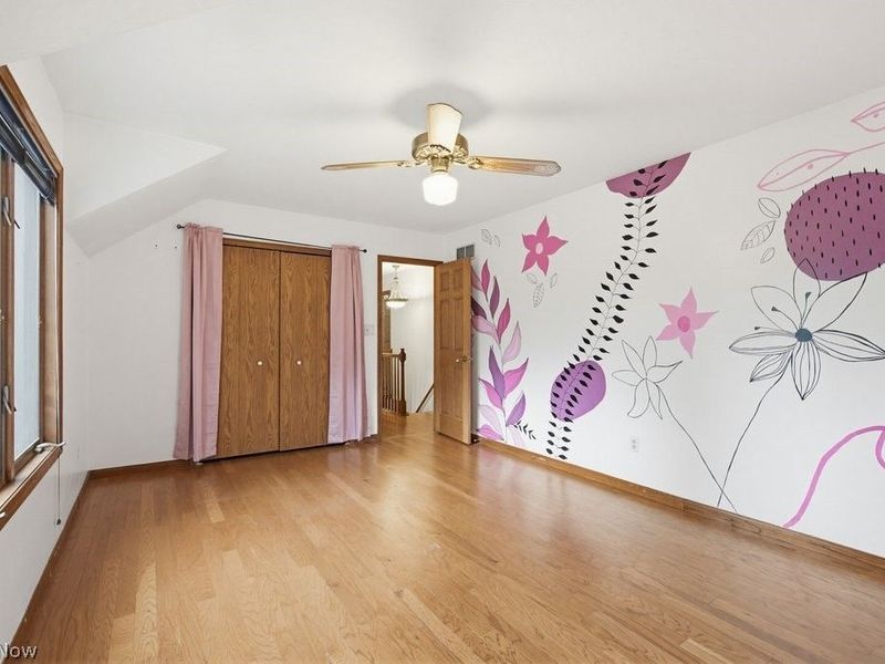951 S Azalea Boulevard , Barberton, OH 44203 Photo 31