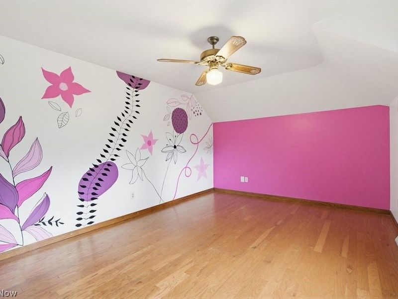951 S Azalea Boulevard , Barberton, OH 44203 Photo 32