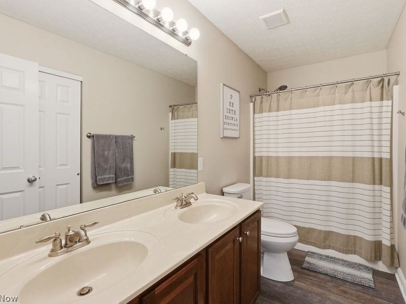 3063 Dunstone Avenue , Akron, OH 44312 Photo 32