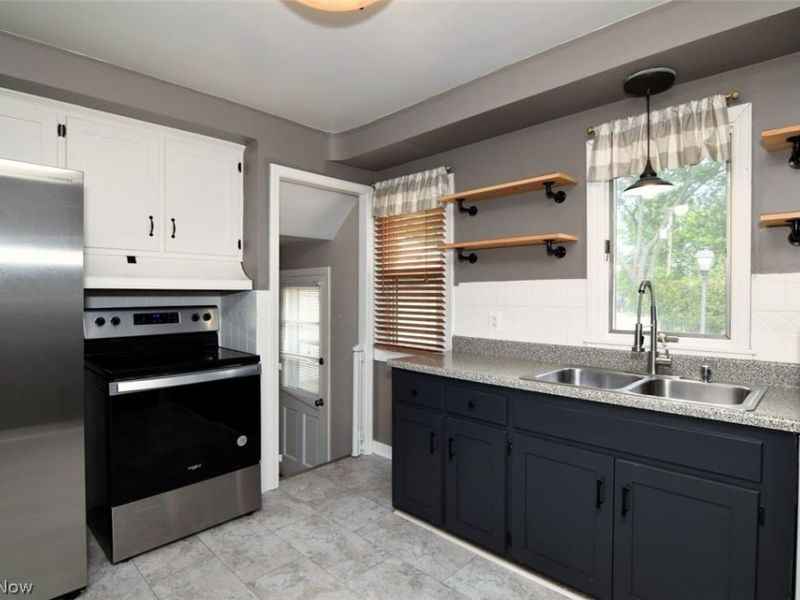 11710 Barrington Boulevard , Parma Heights, OH 44130 Photo 16