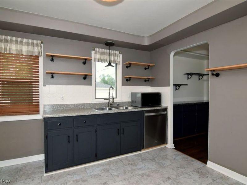 11710 Barrington Boulevard , Parma Heights, OH 44130 Photo 17