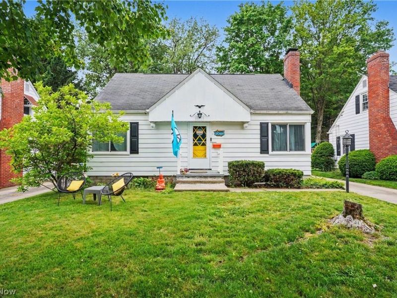2044 26th Street, Cuyahoga Falls, OH 44223 Photo 1