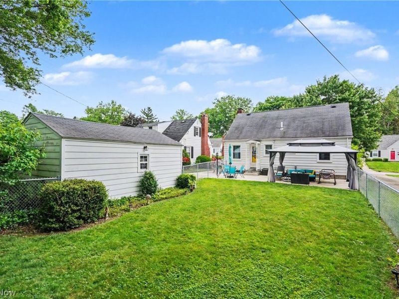 2044 26th Street, Cuyahoga Falls, OH 44223 Photo 3