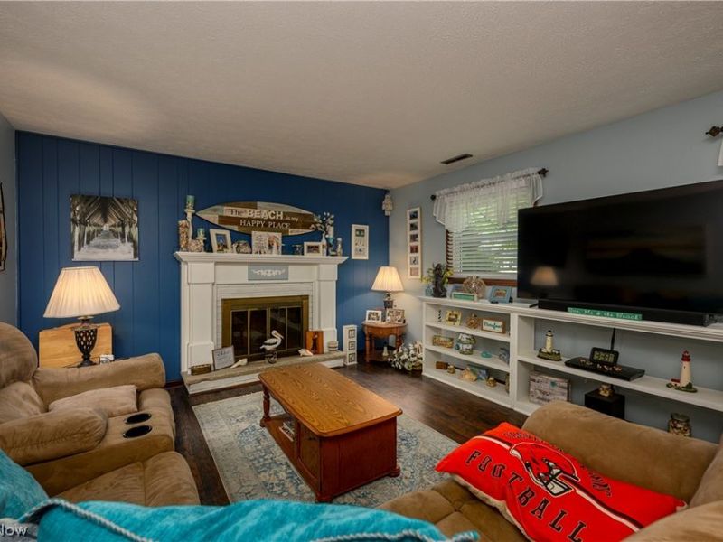 1300 Hyacinth Drive NE, North Canton, OH 44720 Photo 12