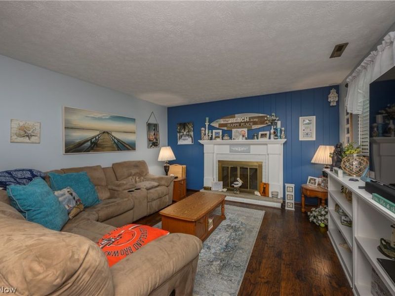 1300 Hyacinth Drive NE, North Canton, OH 44720 Photo 13