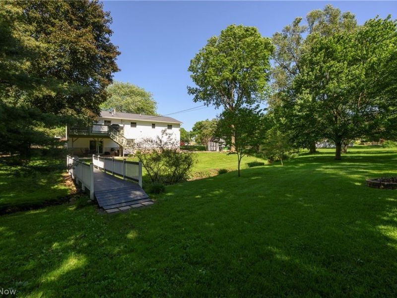 1300 Hyacinth Drive NE, North Canton, OH 44720 Photo 28