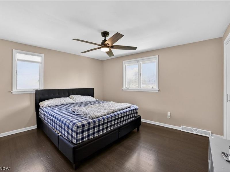 1905 Camberly Drive , Lyndhurst, OH 44124 Photo 20