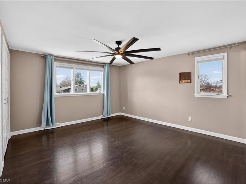 1905 Camberly Drive , Lyndhurst, OH 44124 Photo 25