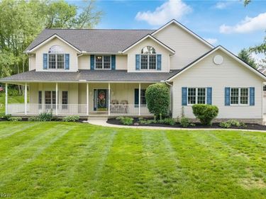 1366 Castalia Drive , New Franklin, OH 44203
