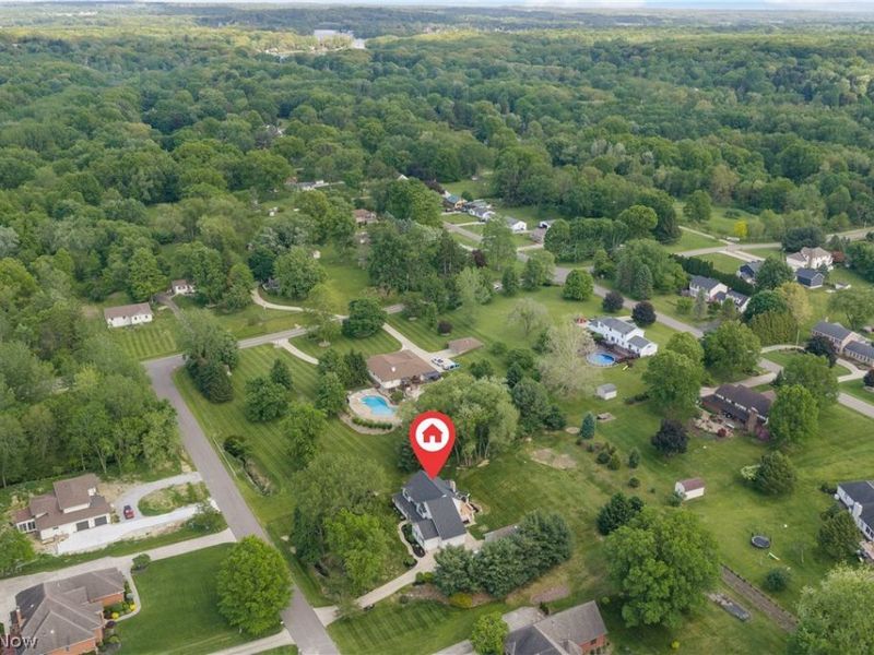 1366 Castalia Drive , New Franklin, OH 44203 Photo 3